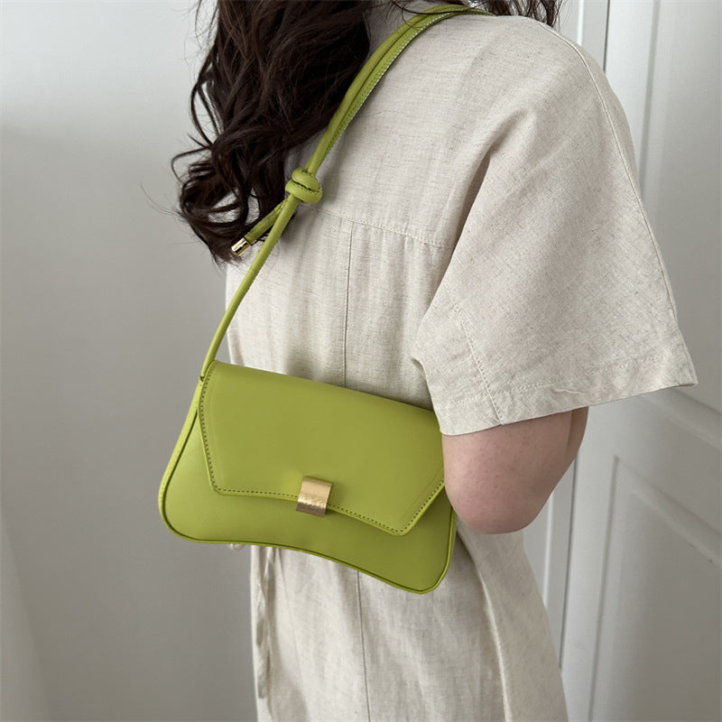 Minimalistic Shoulder Bag