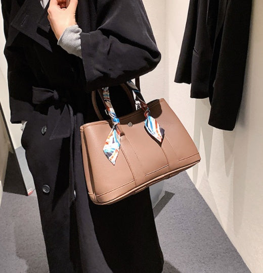 Scarf Tote Hand Bucket Bag